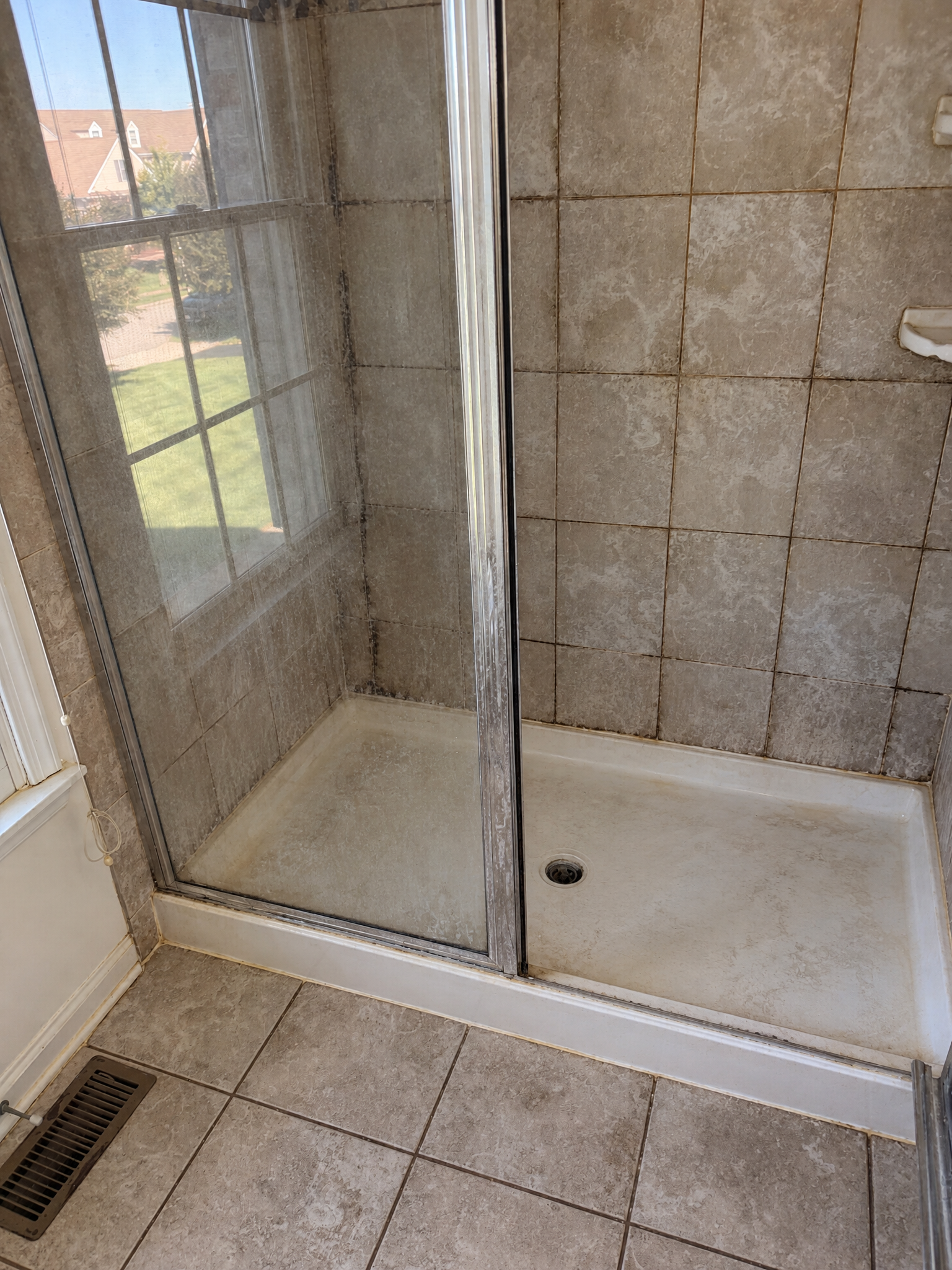 Shower Enclosure Refinishing — before